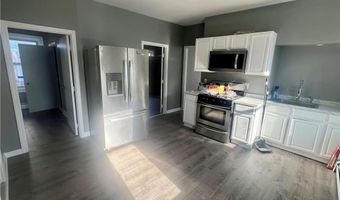 46 Lincoln Ave, Cranston, RI 02920