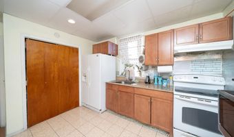 20 W 22ND St, Bayonne, NJ 07002