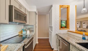333 Aoloa St 204, Kailua, HI 96734