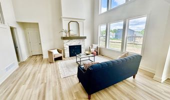 7082 Kettle Dale Ave SE, Alto, MI 49302