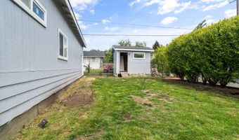 409 PACIFIC Ave, Brookings, OR 97415