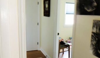 70 Mount Desert Dr, Bangor, ME 04401