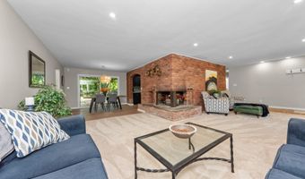 3446 Charing Cross Rd, Ann Arbor, MI 48108