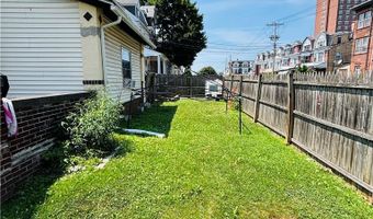 204 S 14th St 1, Allentown, PA 18102