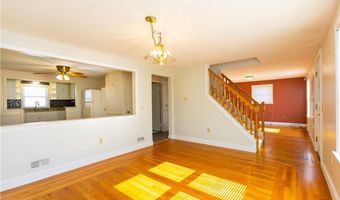 46 Bliss St, East Providence, RI 02914