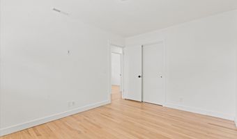4512 SE GARRETT Cir, Milwaukie, OR 97222