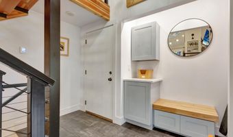 6901 Serenity Dr, Anchorage, AK 99502