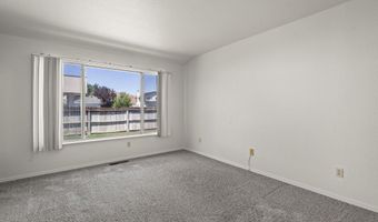 1691 Salmon Dr, Carson City, NV 89701