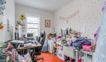 1053 AVENUE C, Bayonne, NJ 07002