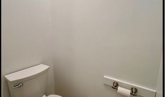 202 Bates St, Batesville, MS 38606