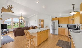 137 Spruce St, Ashton, ID 83420