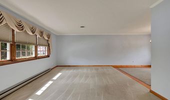 217 WINTERBERRY Dr, Dover, DE 19904