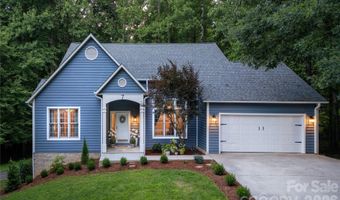 7 Oak Hollow Dr, Asheville, NC 28805