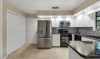 960 SOUTHRIDGE Trl, Altamonte Springs, FL 32714