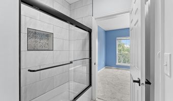 4551 STRUTFIELD Ln 4111, Alexandria, VA 22311