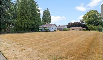2696 SE LAKE Rd, Milwaukie, OR 97222