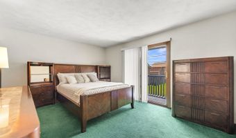 409 Maplewood Dr, Antioch, IL 60002