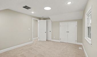 125 LESLIE Ave, Baltimore, MD 21236