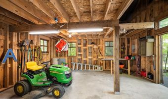 125 Stage Rd, Chesterfield, NH 03466