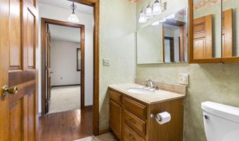 117 Taylor Woods Rd, Belgrade, ME 04917