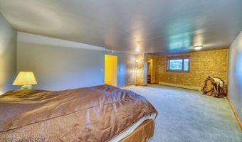 8799 Huffman Ln, Bozeman, MT 59715