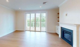 1 Longview Dr 208, Atkinson, NH 03811