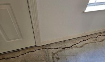 827 Acorn, Ardmore, OK 73401