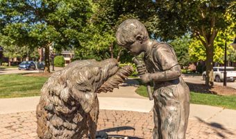 301 Scio Village Ct 262, Ann Arbor, MI 48103