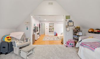 106 Stonecroft Ln, Coventry, CT 06238