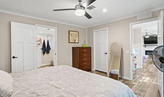 1215 Shores Rd, Alford, FL 32420