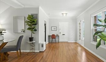 3504 MARTHA CUSTIS Dr 315, Alexandria, VA 22302