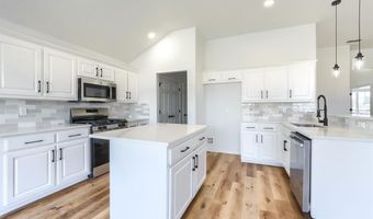 123 Rolling Spring Dr, Aledo, TX 76008