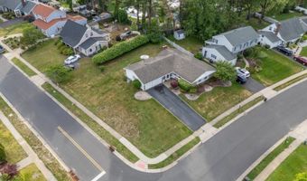 117 Idolstone Ln, Aberdeen Twp., NJ 07747