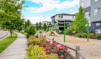 17163 SW WOODPECKER Ln, Beaverton, OR 97007