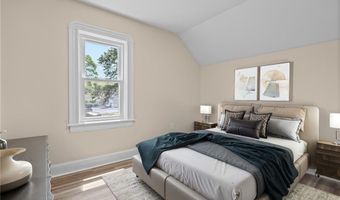 62 Fenner Ave, East Providence, RI 02915