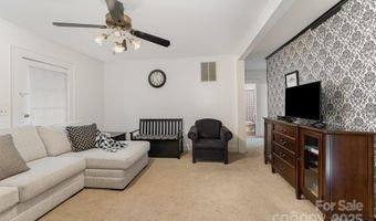 342 Cliff Rd, Asheboro, NC 27203