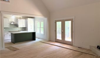 1050 E Chamberlin Dr, Asheboro, NC 27205