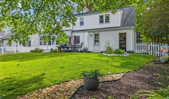 102 Winston Rd, Akron, OH 44313