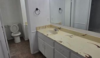 1908 Tyler St, Altus, OK 73521