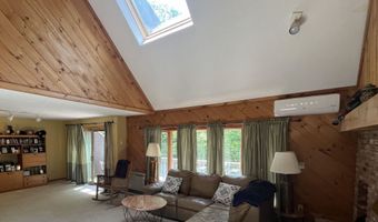 35 Woodland Pines Rd, Bartlett, NH 03812