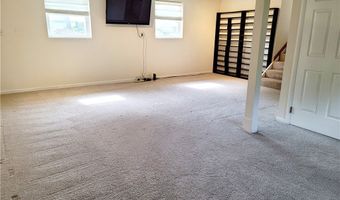 10015 Regatta Trl, Aurora, OH 44202