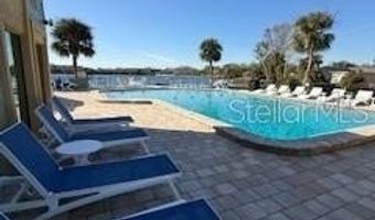 916 LAKE DESTINY Rd E, Altamonte Springs, FL 32714