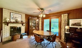 413 E Shawnee Ln, Attica, IN 47918