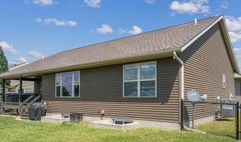835 Prairie St, North Liberty, IA 52317
