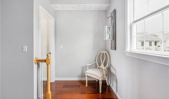 149 Cheshire Dr, Cranston, RI 02921