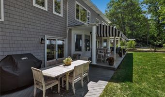 565 Wendt Dr, Angola, NY 14006