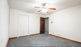 2105 N St, Aurora, NE 68818