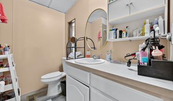1103 Burnett Blvd, Alvarado, TX 76009