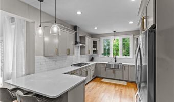 52 Pine Swamp Rd, Cumberland, RI 02864