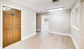 5023- C BACKLICK Rd 5023C, Annandale, VA 22003